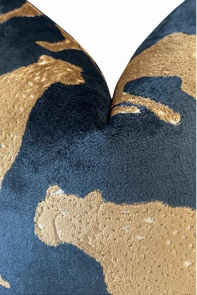 Luxury Navy Blue Velvet Cheetah Pillow Cover, Gold Animal Print Decorative Cushion